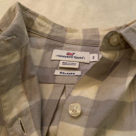NWT Vineyard Vines Flannel - Picture 2 of 5
